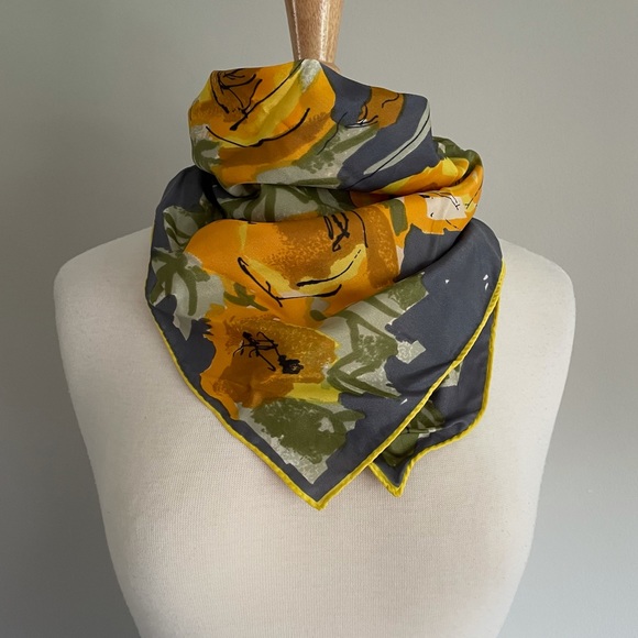 Vintage Accessories - Floral Watercolor Japanese Square Silky Scarf